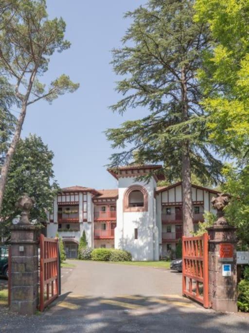 Apartamento 1-Appt Avec Piscine A St-Jean Pays-Basque Uhart-Cize Exterior foto